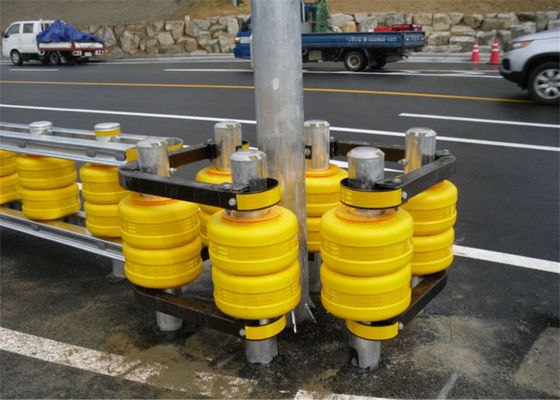 좋은 가격 4미터 롤러 충돌 방지대 350mm 직경 150kg 무게, 교통 및 산업 구역의 향상된 안전을 위해 설계됨 온라인으로