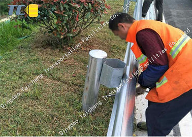 Good price ISO9001 RMS에 의하여 찬성되는 안전 장벽, 도로에 파 금속 고속도로 장벽 온라인으로